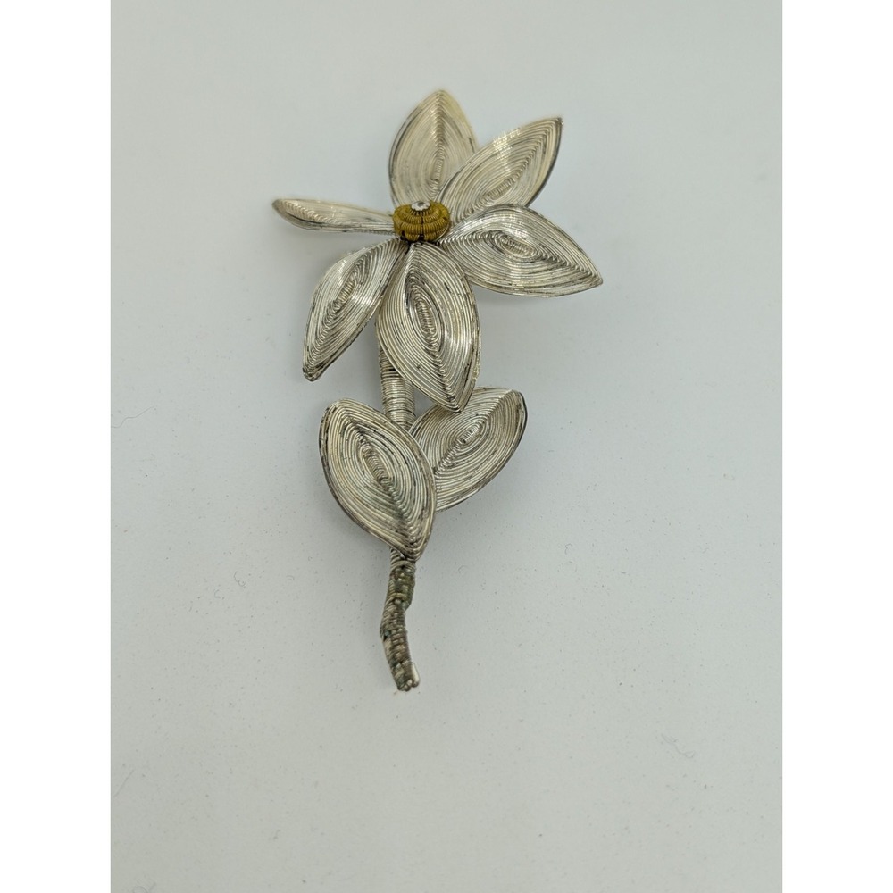 Vintage Handcrafted Flower Pin Brooch Silver Tone‎ Wired Floral Unique Chic